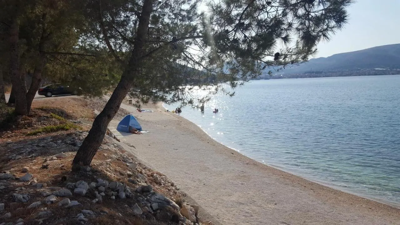 Apartment Mastrinka By The Sea -10M Trogir Horvátország